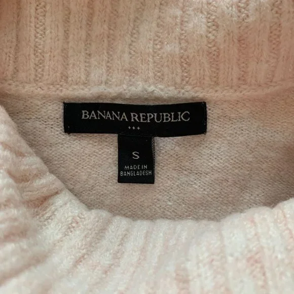 Banana Republic Split Turtleneck Long Sleeve Sweater Light Pink - Size S - Picture 3 of 4
